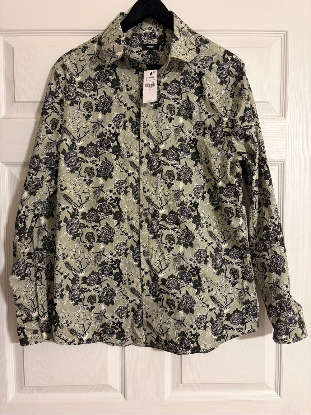 Express Slim Fit 1MX Dress Shirt Medium NWT Floral Bird Sage Green